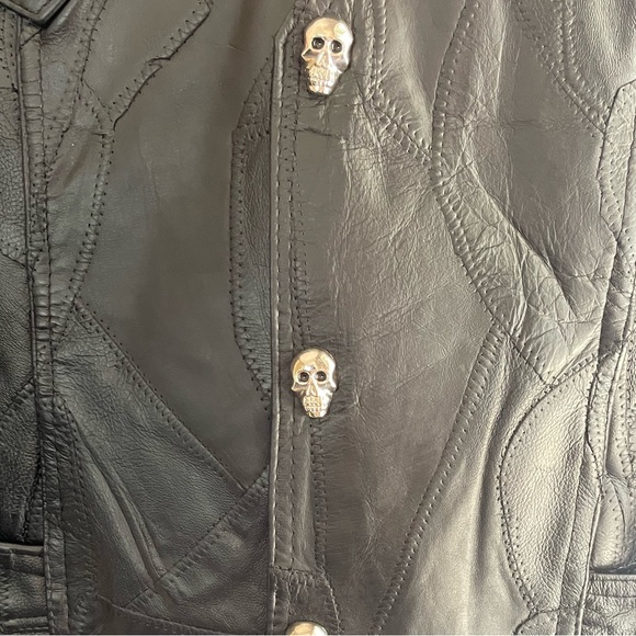 Diamond Plate BUFFALO LEATHER motorcycle 🏍️ vest never worn - Picture 4 of 6